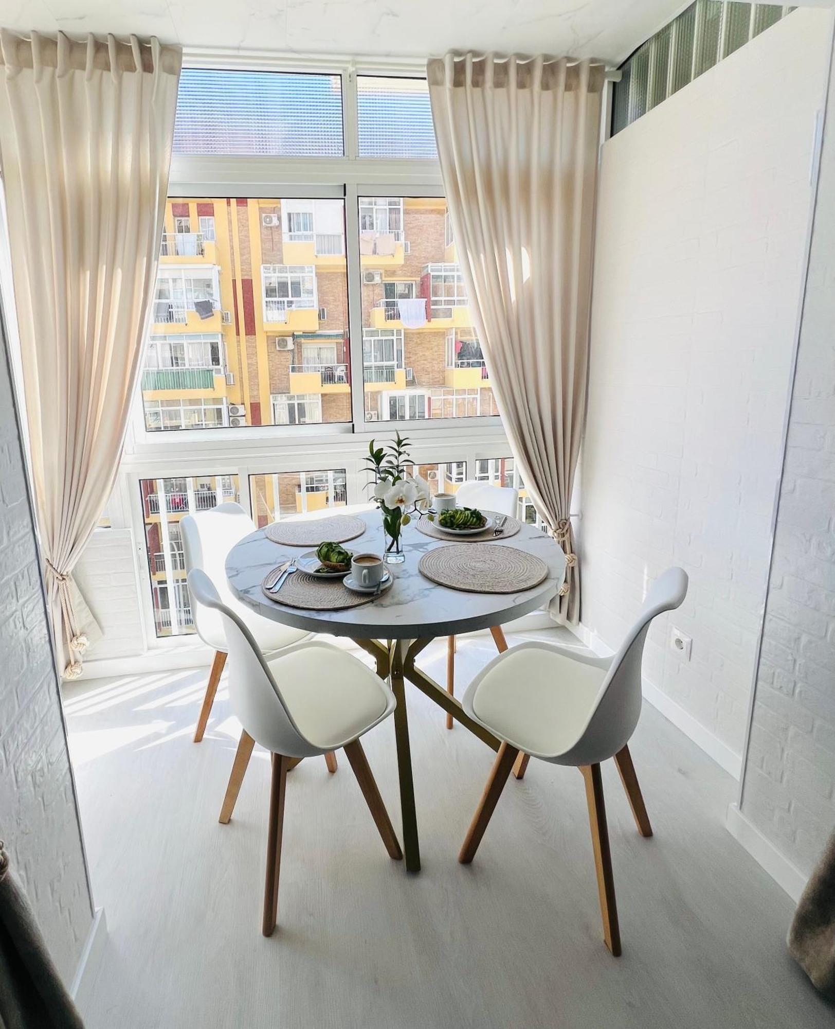 Niki студія нова, після ремонту Apartment