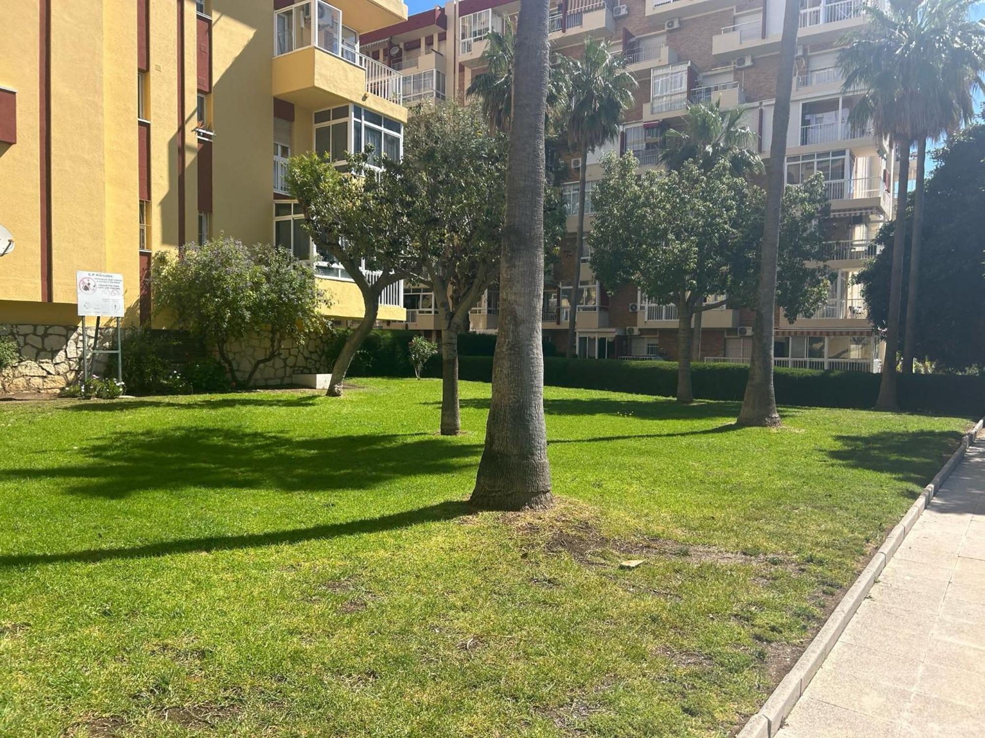 Niki студія нова, після ремонту Apartment